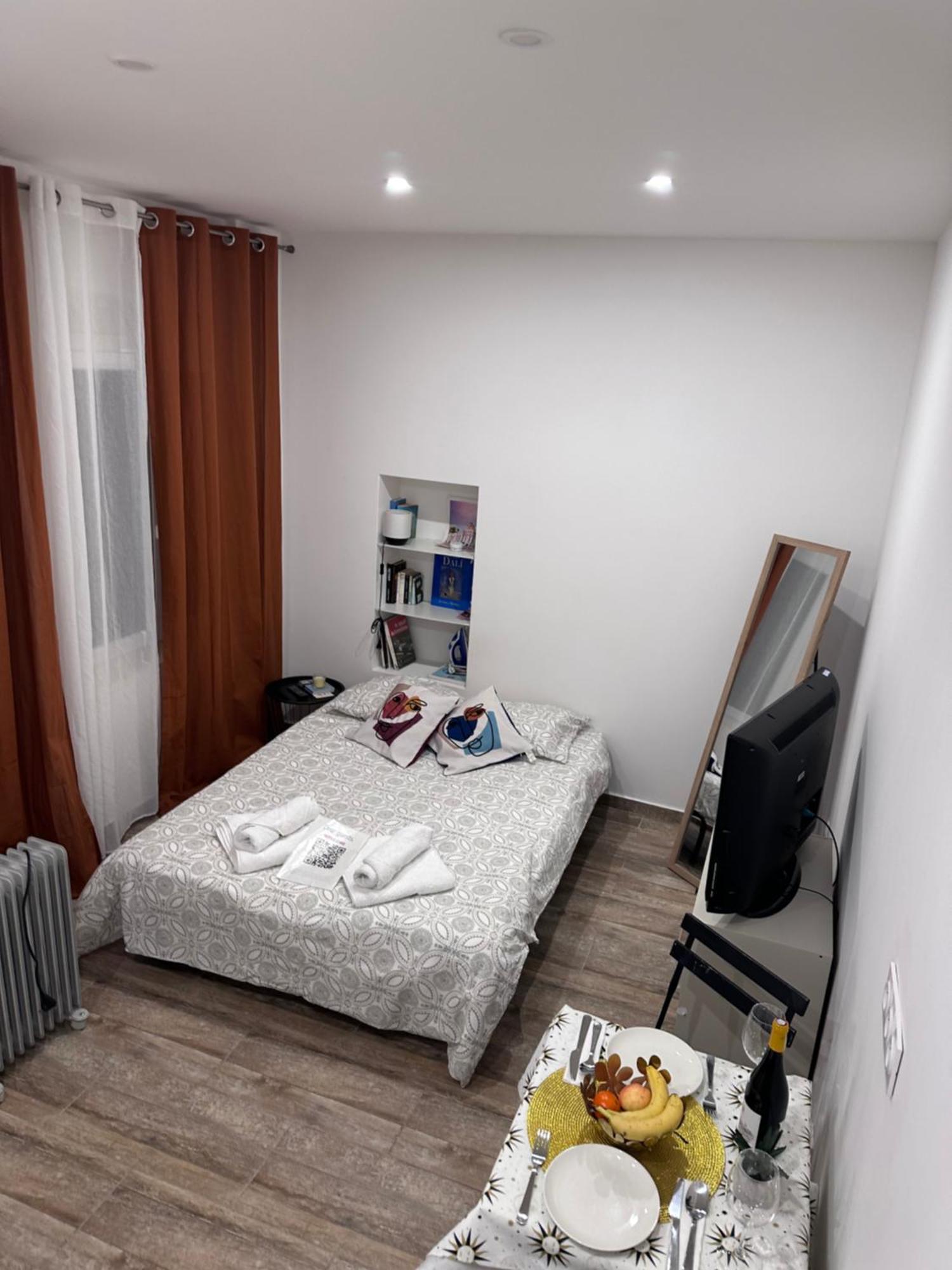 Cosy Studio Vieux Nice A 2 Pas De La Mer Extérieur photo