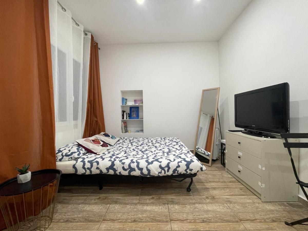 Cosy Studio Vieux Nice A 2 Pas De La Mer Extérieur photo